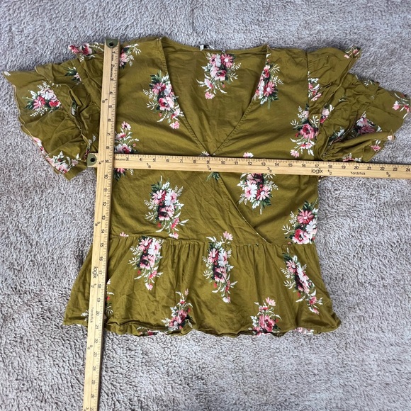 Madewell Olive Floral Ruffle Wrap Top - Picture 6 of 10